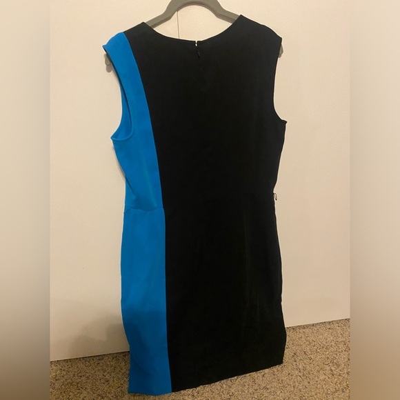 Rafaella Mock Neck Dress. Sz 12 - Picture 3 of 4